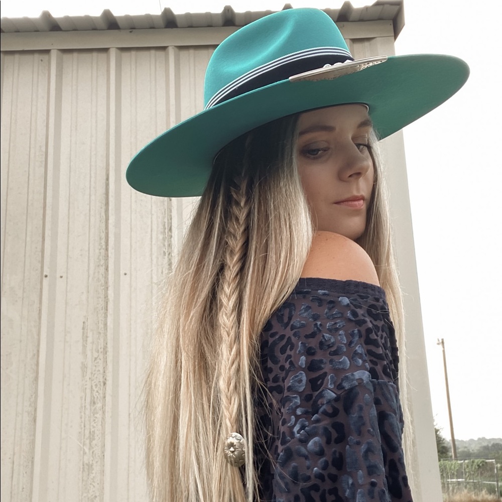 Meet your Posher, Mckenna